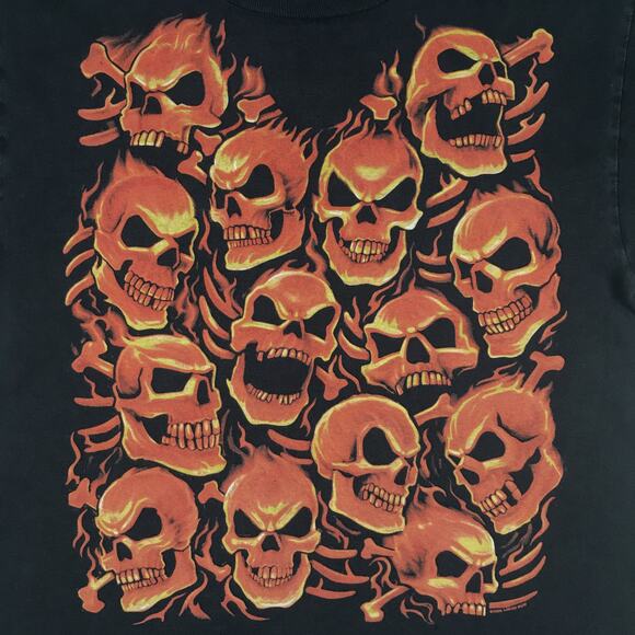 Y2K Liquid Blue Flame Skulls Pile T Shirt Mens Large Tee Grunge Fire Vintage - Picture 4 of 13